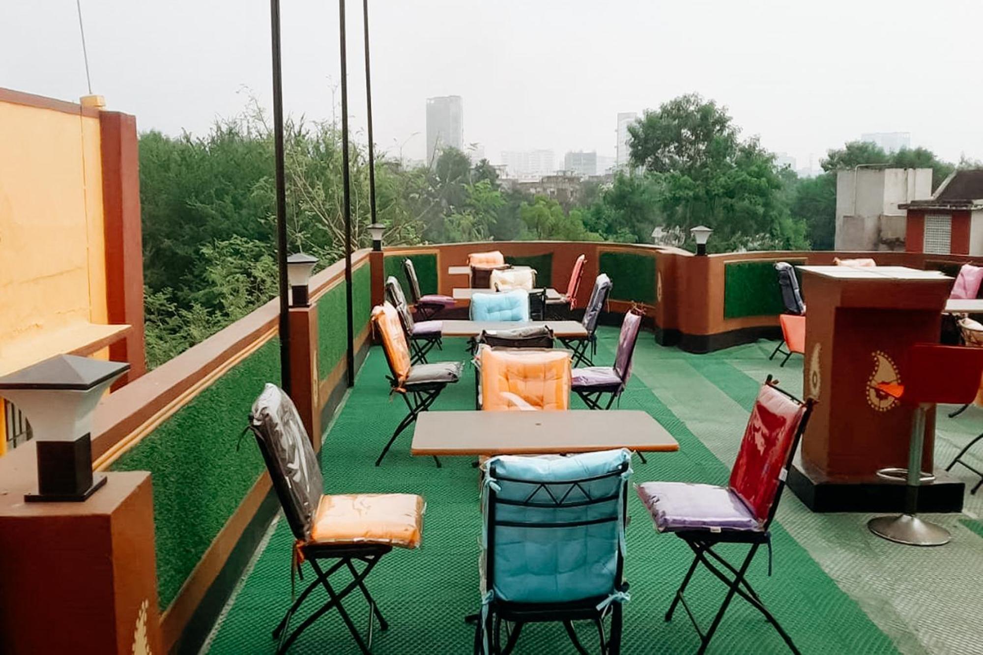 The Kei Inn & Suites Hotel Near Salt Lake Kolkata Exterior photo